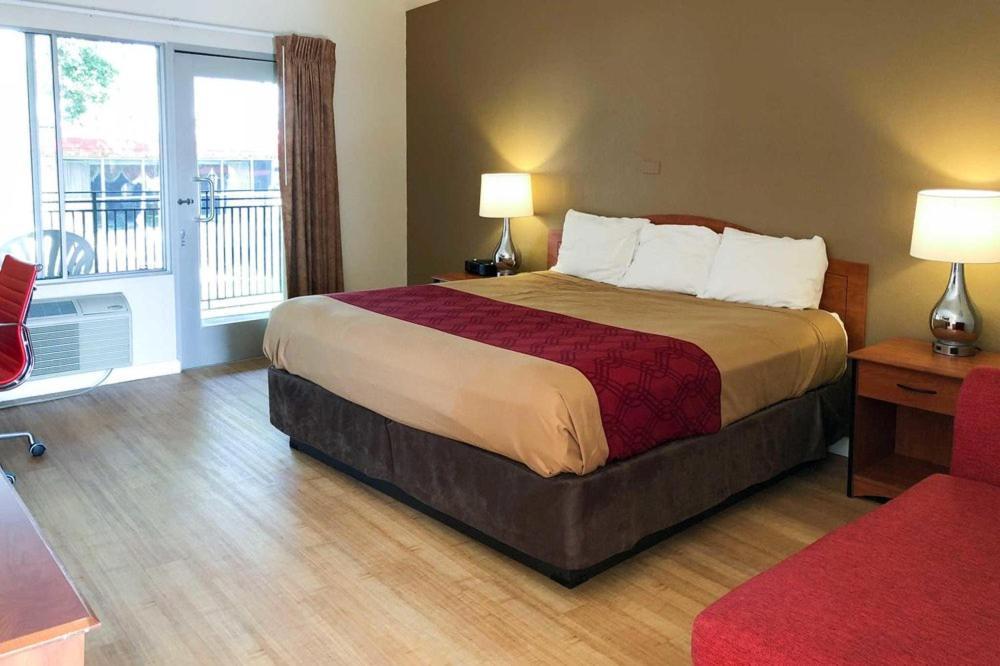 Garden Inn & Suites Oakland Airport Buitenkant foto
